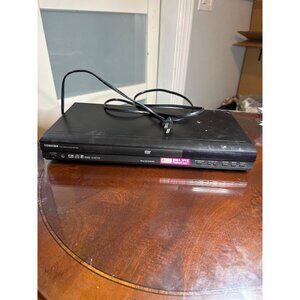 Toshiba DVD Video Player SD-K620KU 120V AC  60Hz                            59-c